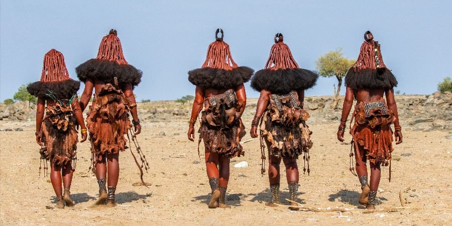 Gruppo di donne Himba